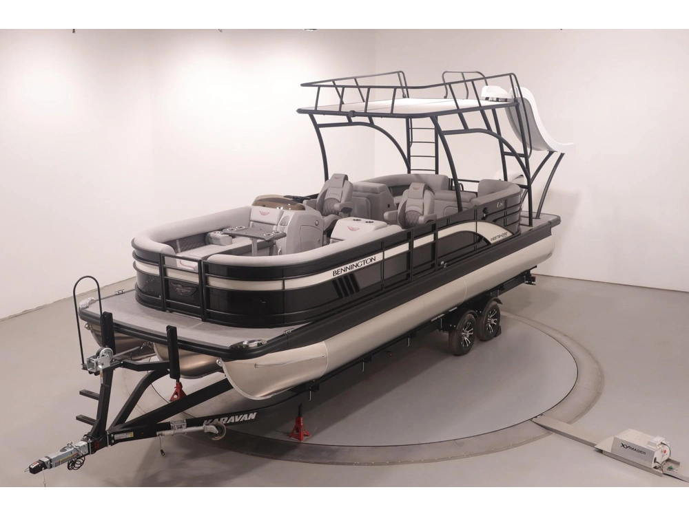 2024 Other 26l Stern Radius Top Deck With Slide alt