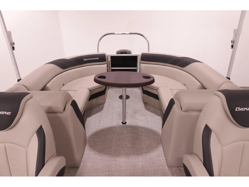 2023 Berkshire 22' Radius Pontoon W/ 90hp - Easy Financing alt