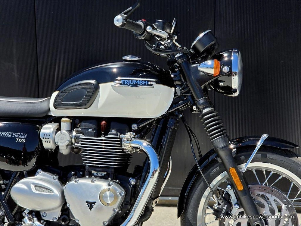 2024 Triumph Bonneville T120 Jet Black/fusion White