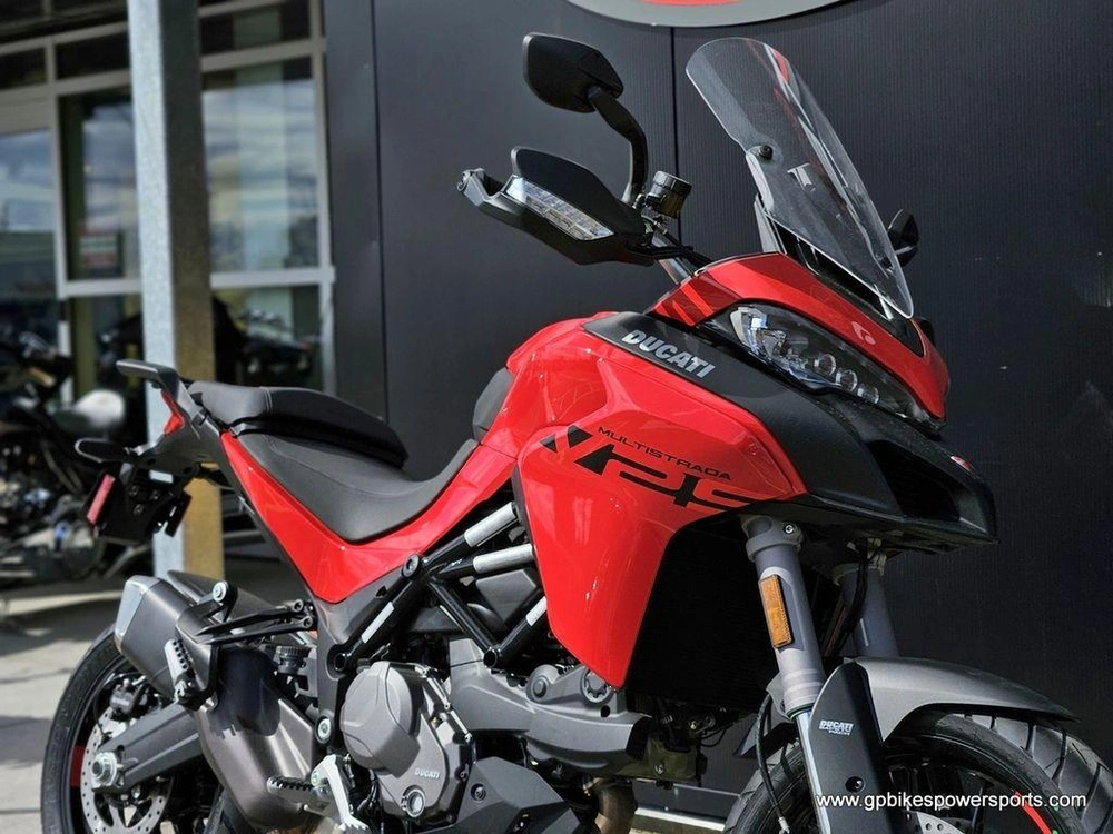 2024 Ducati Multistrada V2 S Red