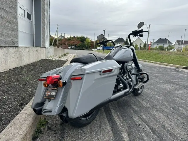 2025 Harley-Davidson Road KingFLHRXS
