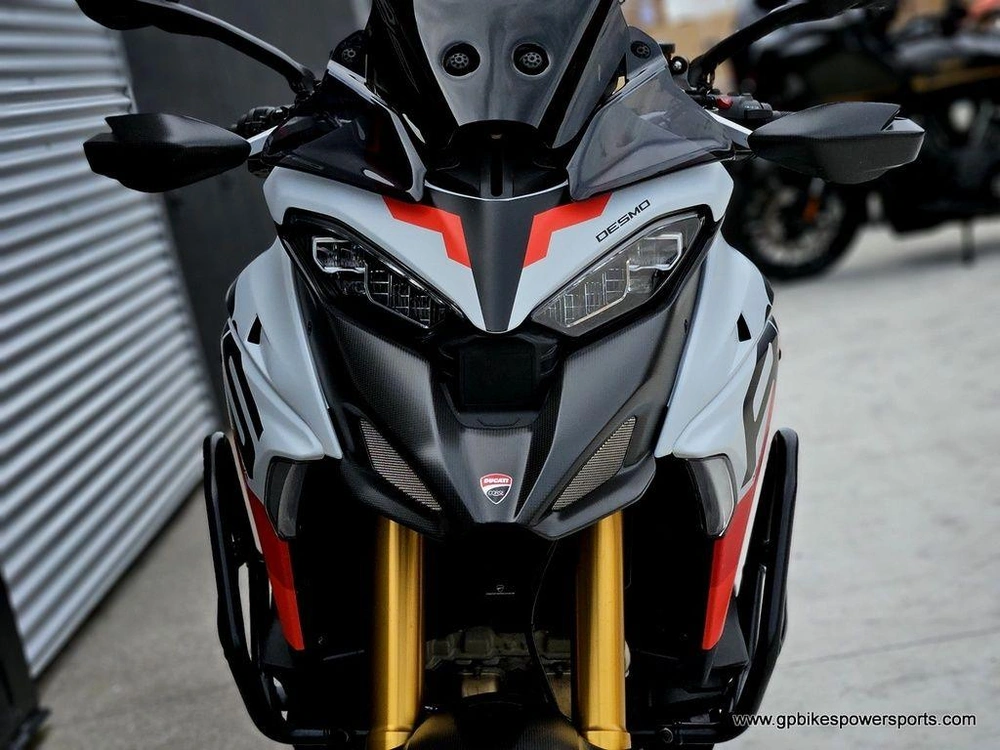 2024 Ducati Multistrada V4 Rs