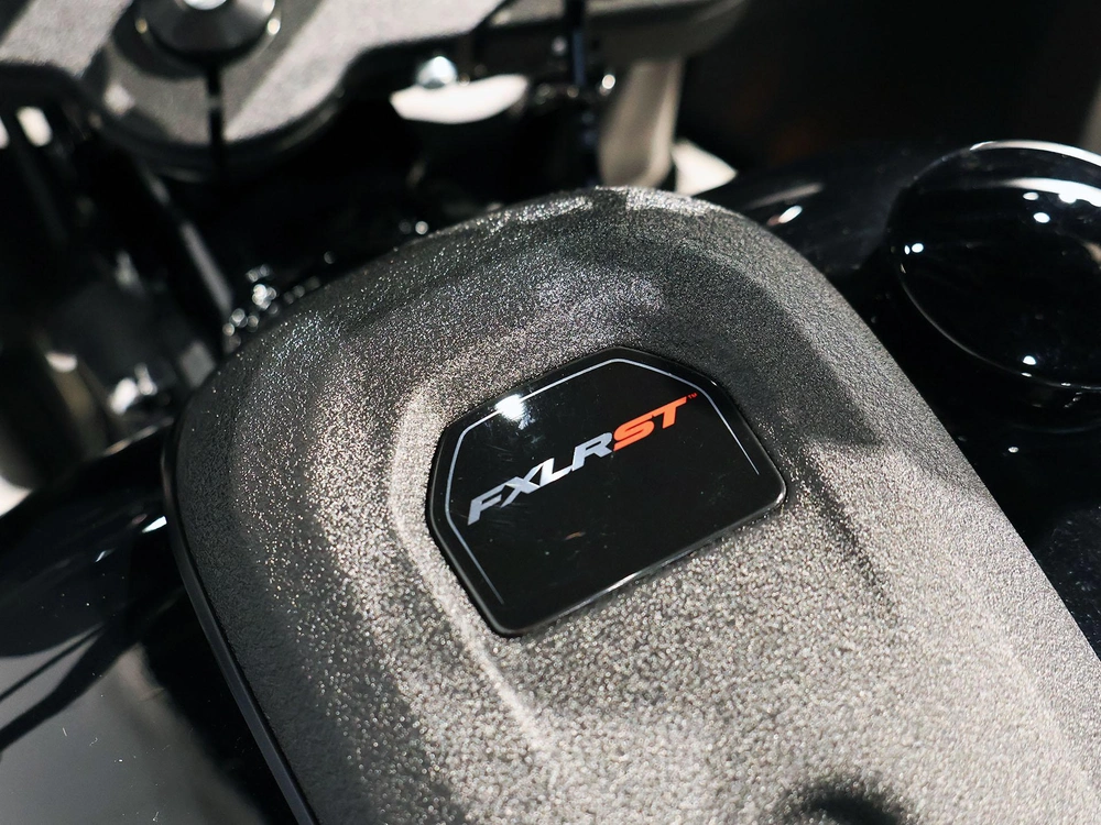 2025 Harley-davidson Low Rider St Fxlrst alt