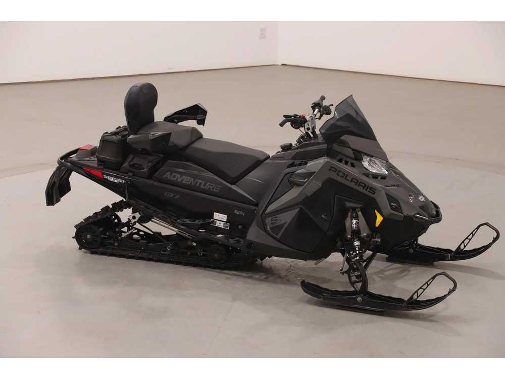 2024 Polaris Prostar S4 Indy Adventure 137 alt