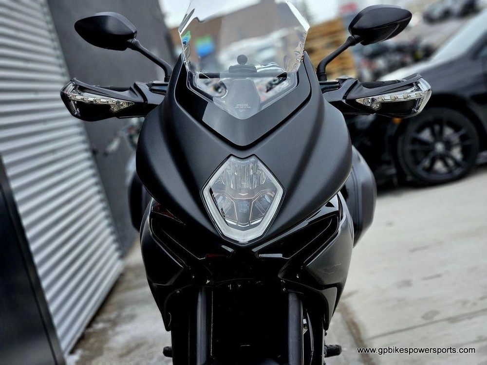 2022 Mv Agusta Turismo Veloce Lusso Scs
