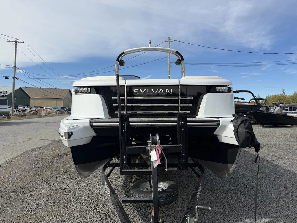 Sylvan M5 Crs 2018 alt