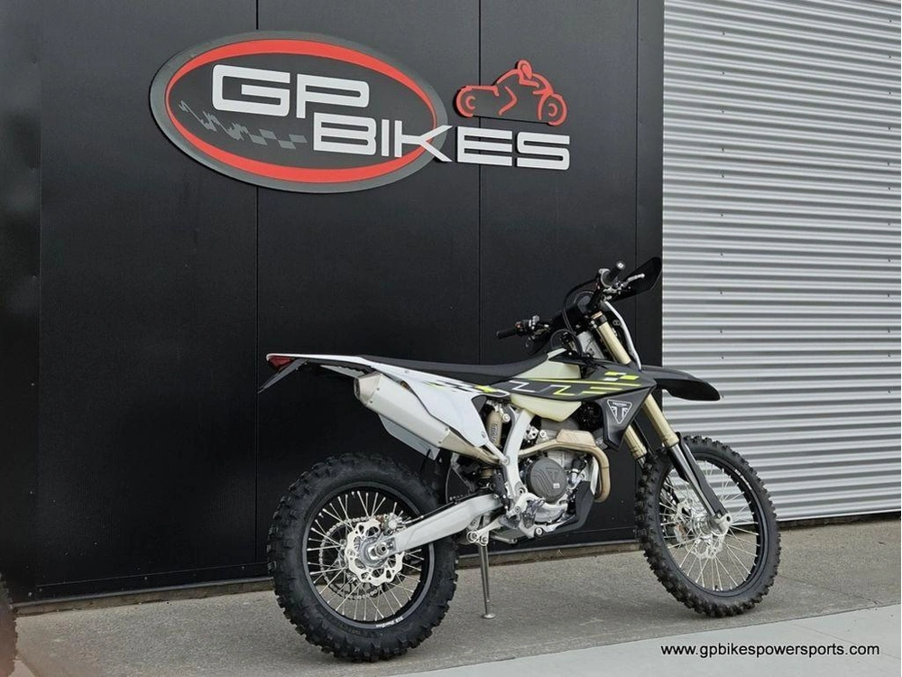 2026 Triumph Tf 250-e Jet Black/pure White