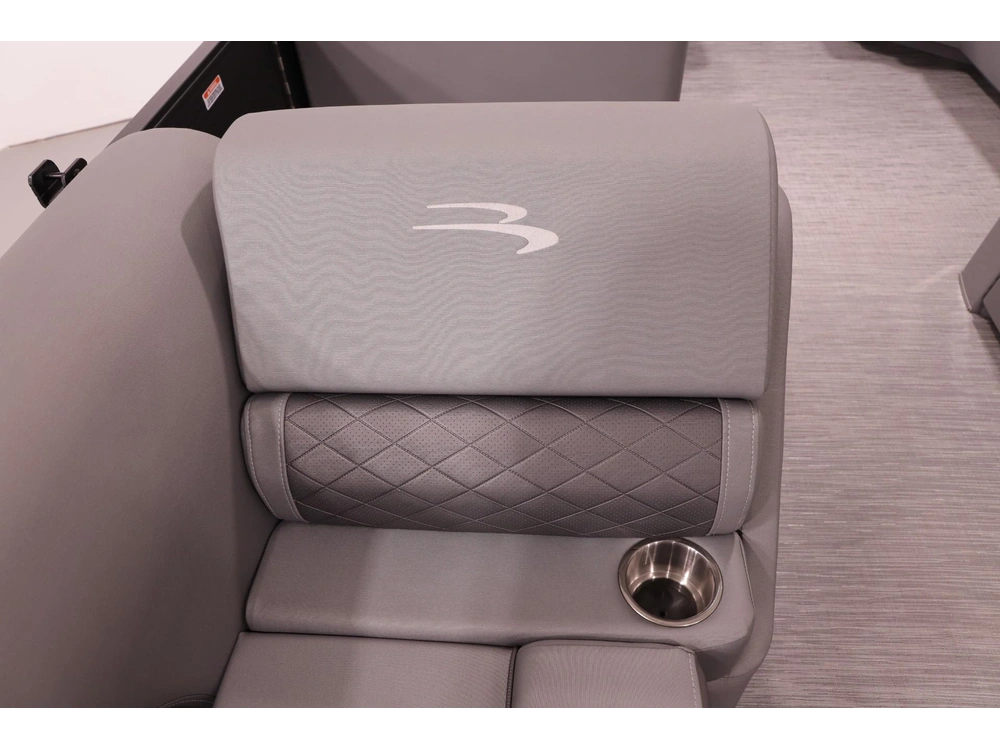 2023 Other 22l Swingback W/ 115hp Yamaha Sho alt