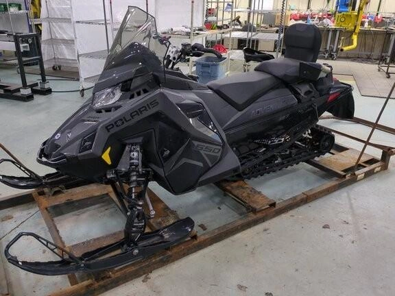 2024 Polaris 650 Indy Adventure 137 alt