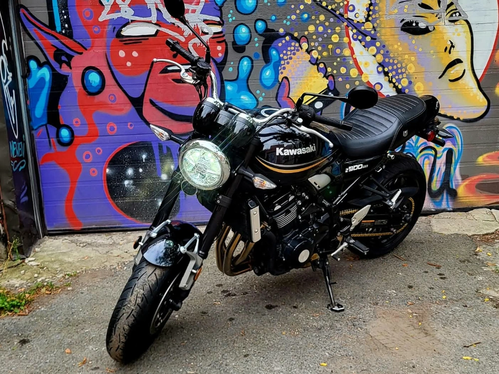 Kawasaki Z900rs 2019 alt