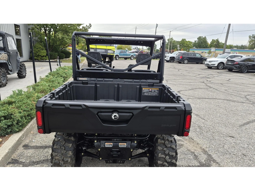 2025 Can-am Defender Dps Hd9
