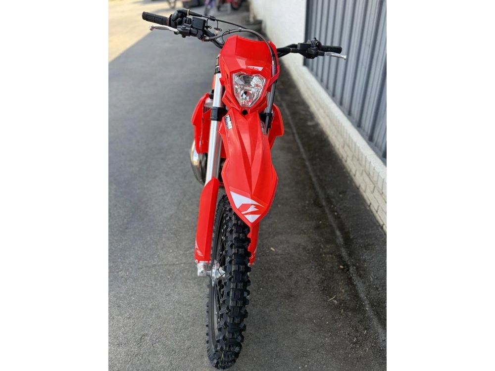 2027 Beta 300 X-trainer
