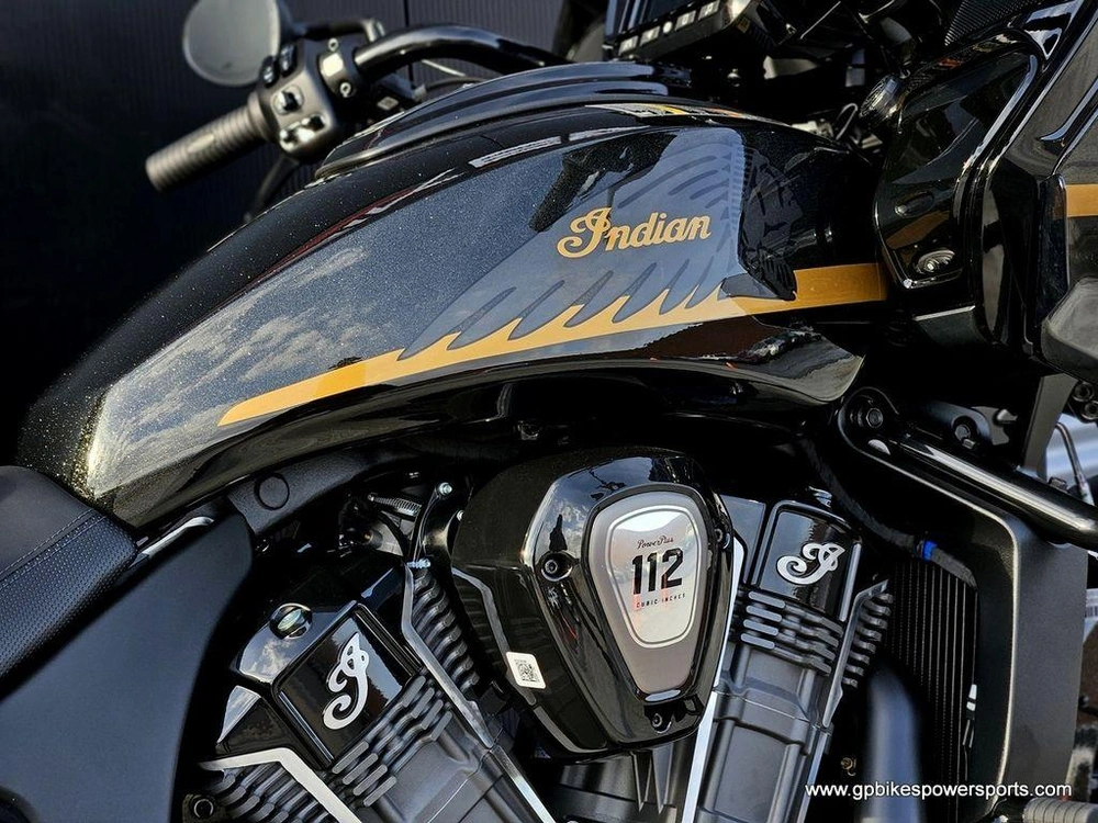 2026 Indian Motorcycle Challenger® Dark Horse® 112 Black Crystal W/black Metallic & Championship G