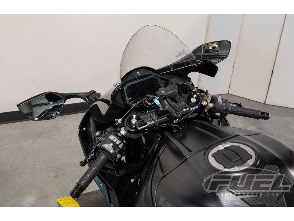 2025 Kawasaki Ninja® Zx™-10r Abs alt