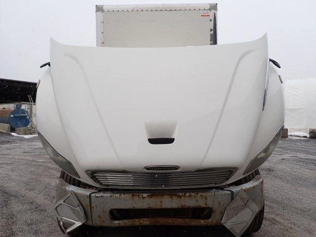 Freightliner M2106 2019