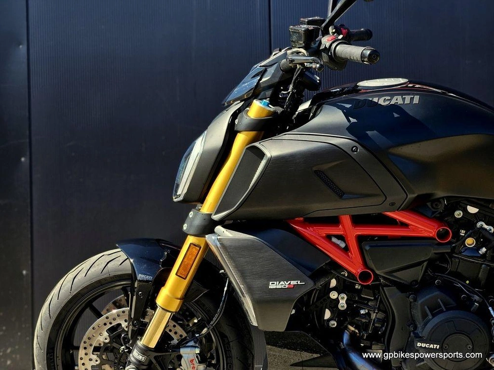 2022 Ducati Diavel 1260 S Total Black
