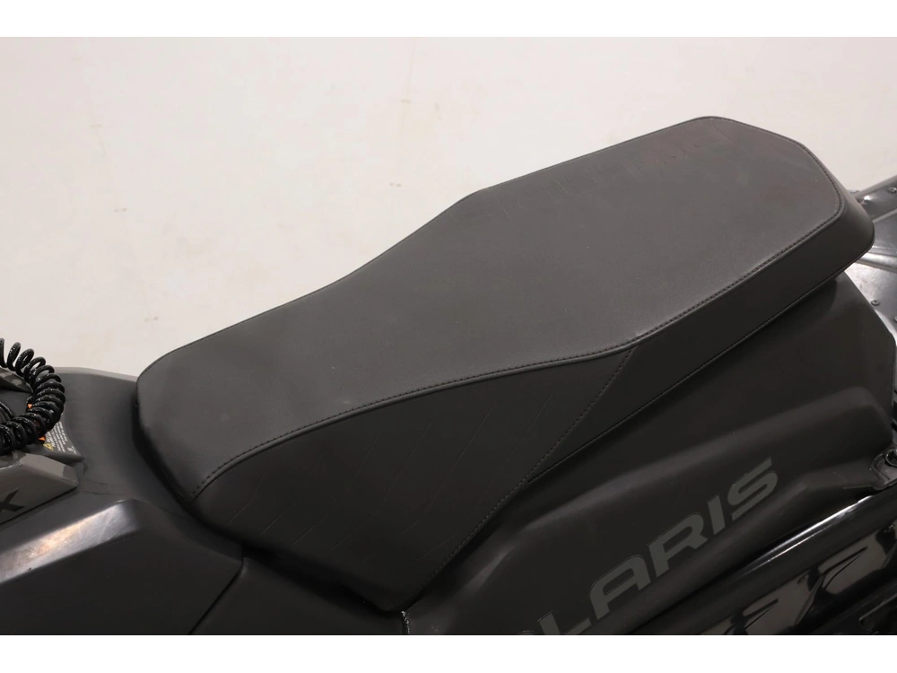2025 Polaris 850 Rmk Khaos 155 - Only 459 Miles! alt
