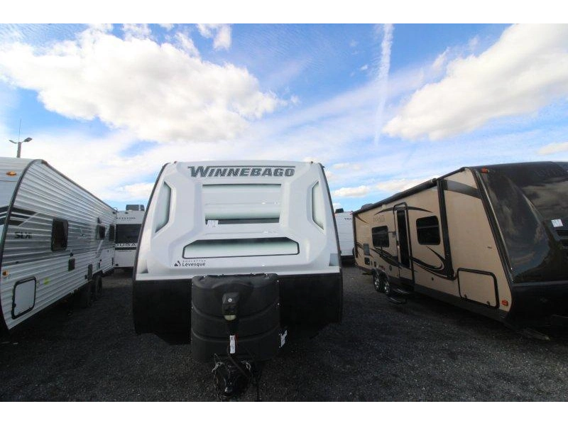 2023 Winnebago Minnie 1808fb