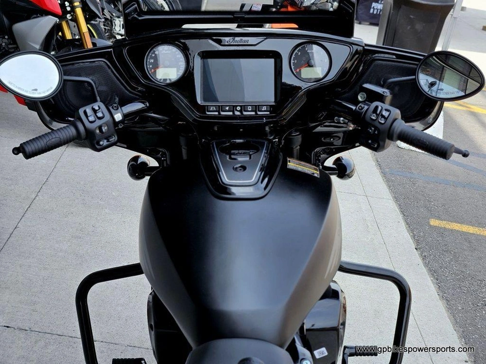 2026 Indian Motorcycle Chieftain® Powerplus Dark Horse® Black Smoke