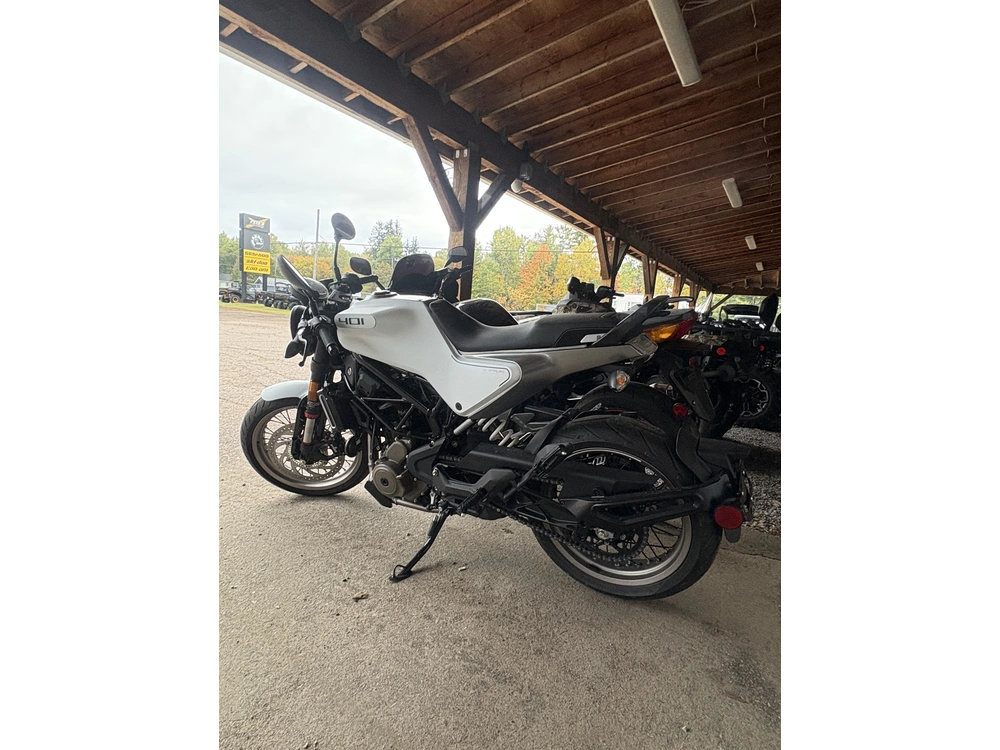2022 Husqvarna Vitpilen 401 alt