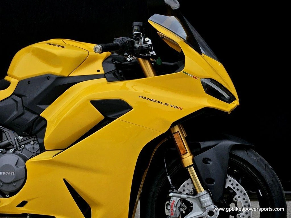 2026 Ducati Panigale V2 S Yellow