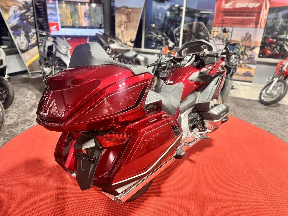 2026 Honda Gold Wing Tour Automatic Dct