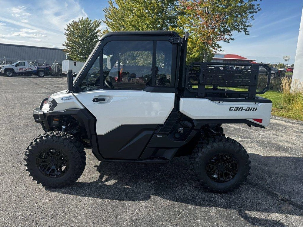 2027 Can-am Defender Xu Limited Hd11