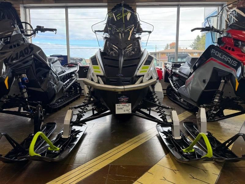 Polaris 550 Voyageur 155 2025 alt