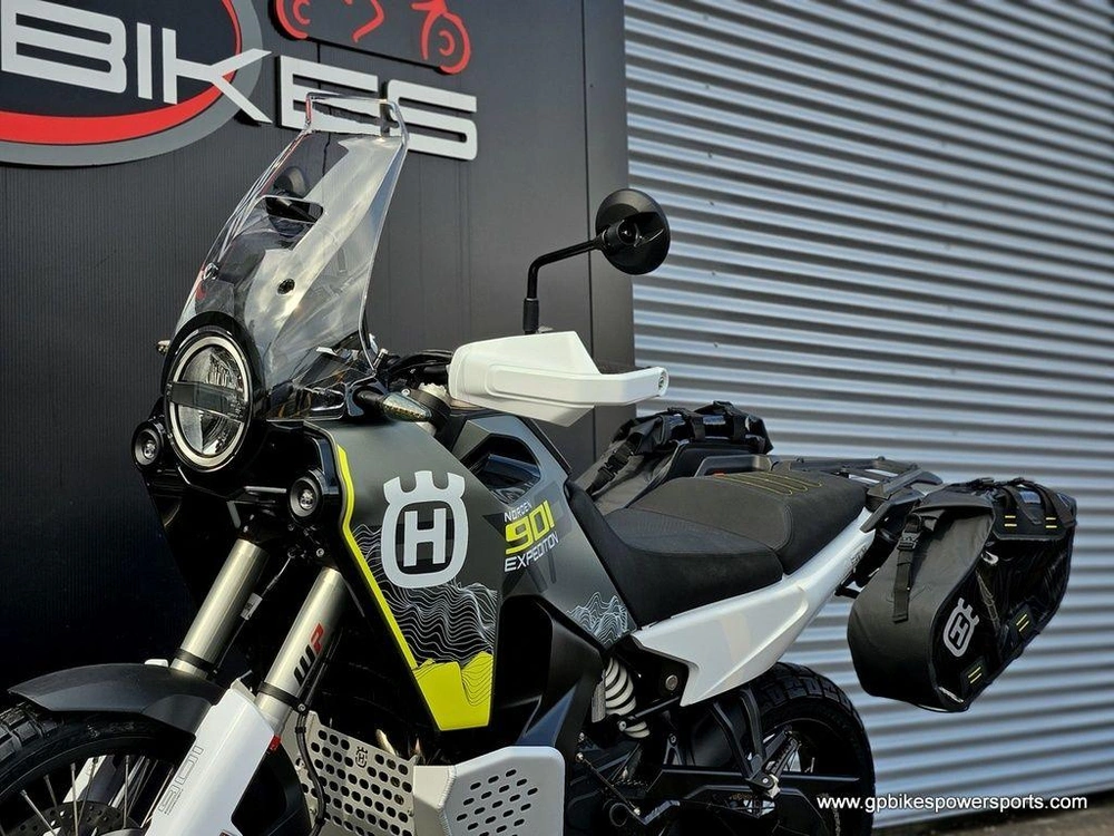 2025 Husqvarna Norden 901 Expedition