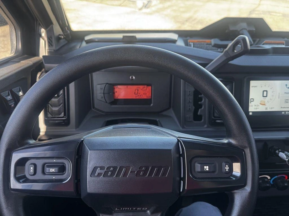 2026 Can-am Defender Max Limited Hd11