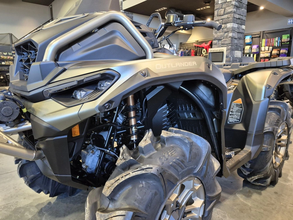 2027 Can-am Outlander Xmr 1000r Loft Green Satin