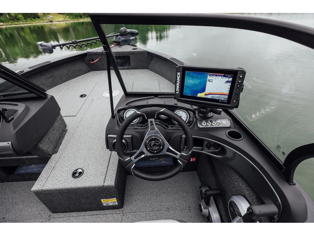 2027 Crestliner 1850 Hawk Wt Jumpseat alt