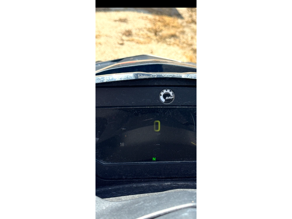 2025 Sea-doo Rxt-x alt