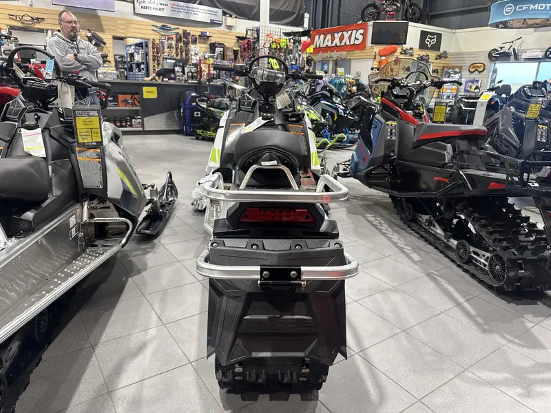 2025 Polaris 550 Voyageur 155 alt