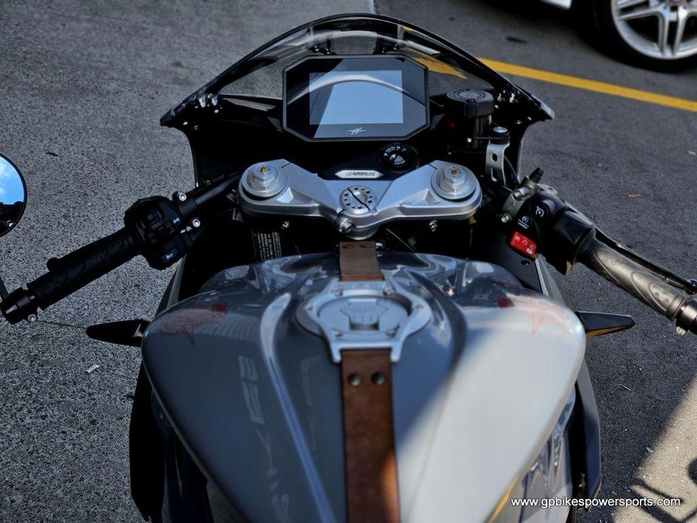 2023 Mv Agusta Superveloce 800