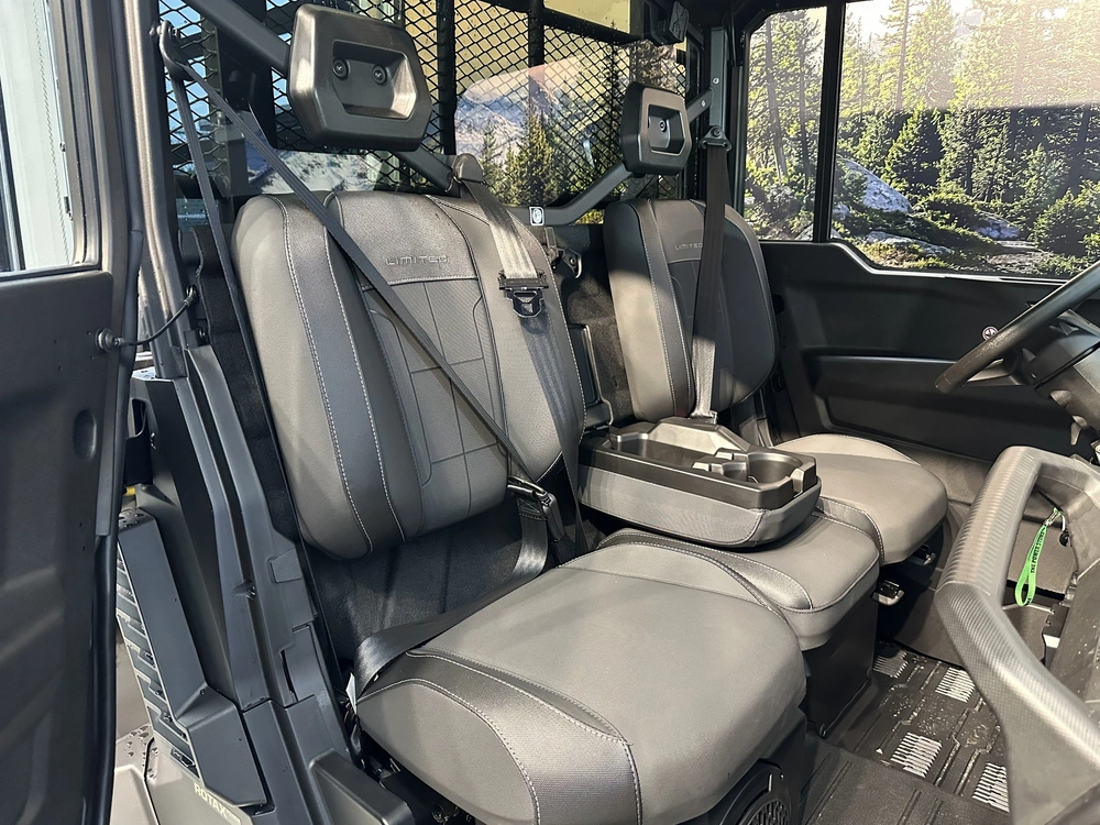 2027 Can-am Defender Limited Cab Hd11 alt