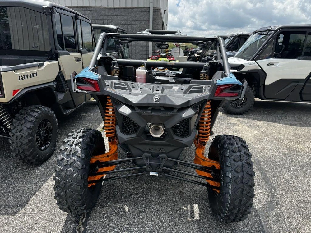 2026 Can-am Maverick X3 Ds Turbo Scandi Blue & Orange Crush