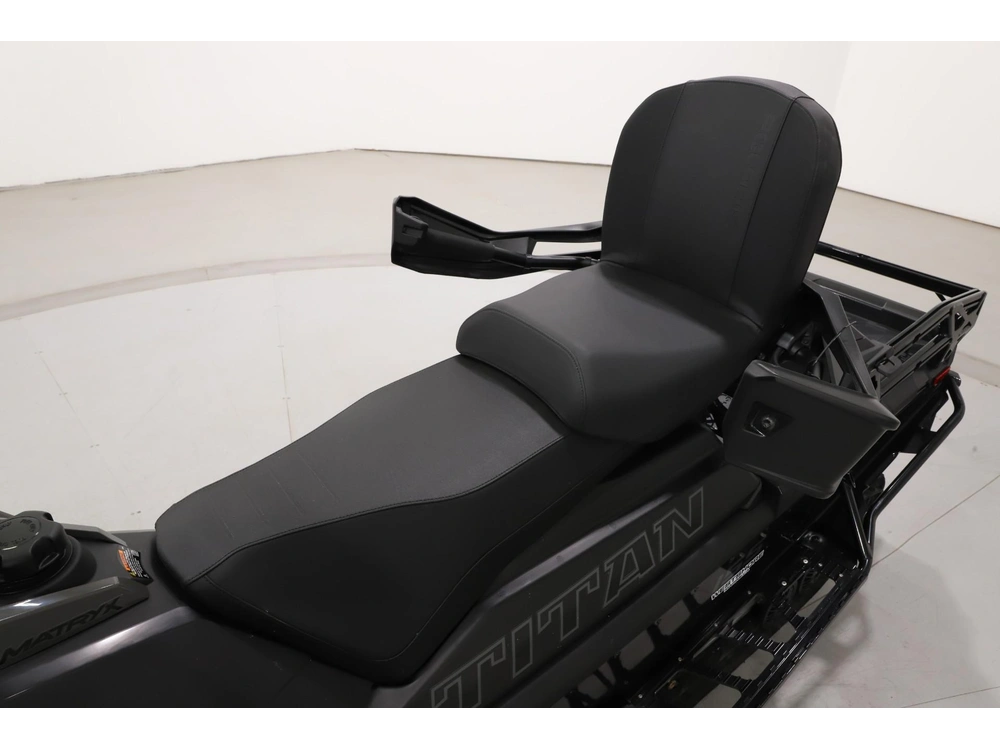 2025 Polaris 650 Titan Adventure 155 1.8 - Wide Track alt