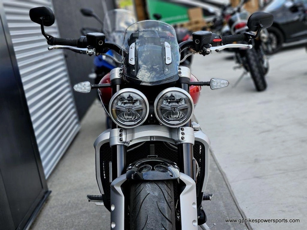 2024 Triumph Rocket 3 R Sapphire Black/carnival Red/silver Ice