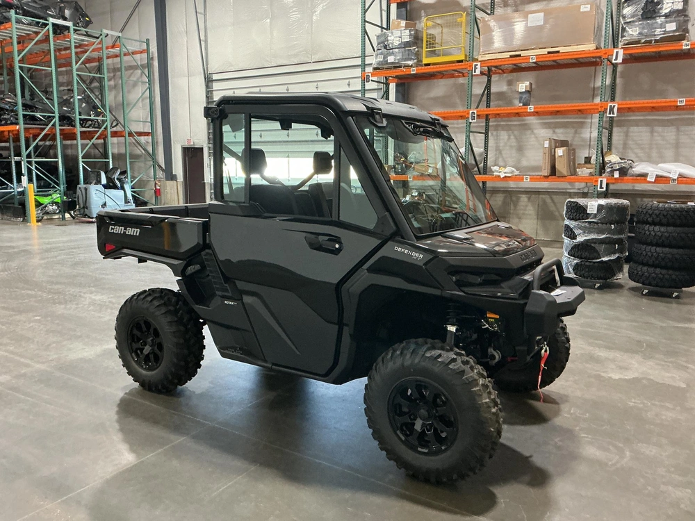 2026 Can-am Defender Xt Cab Hd11 10.25 alt