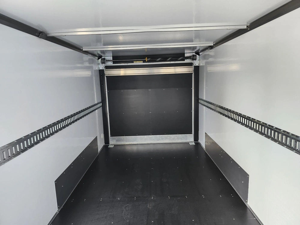 Ideal Cargo Evo Core 2027 alt