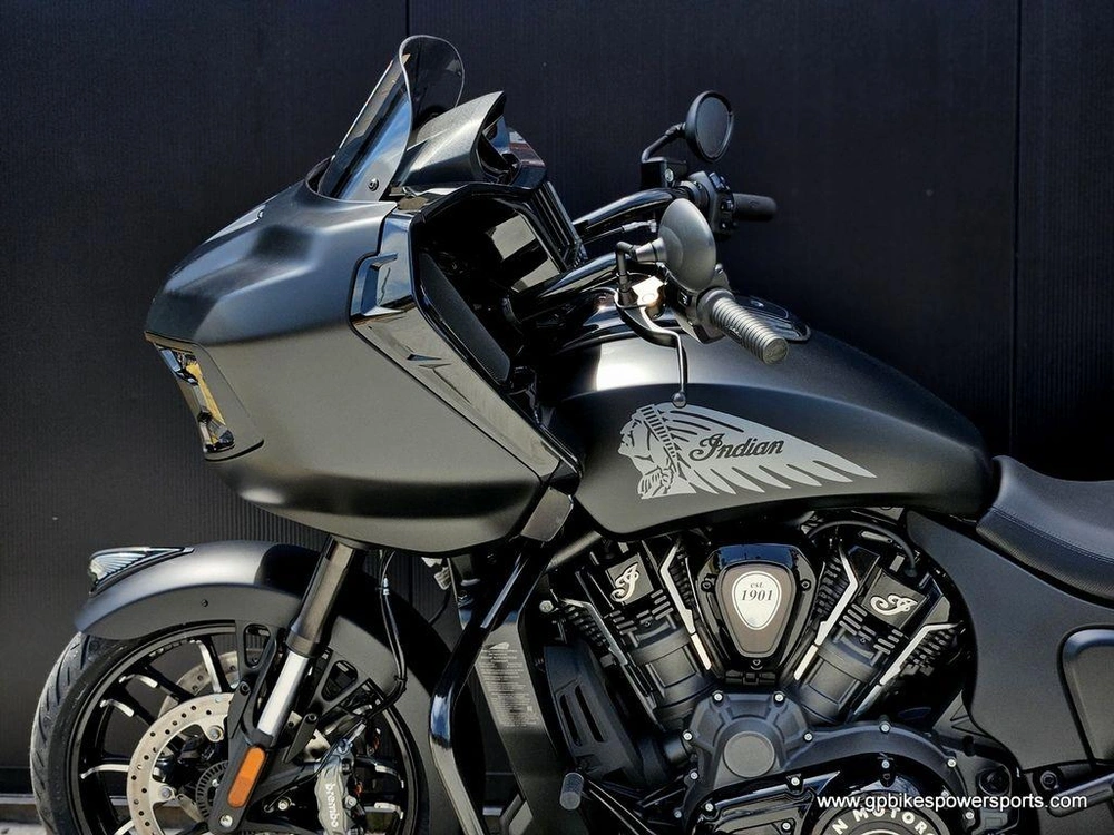 2026 Indian Motorcycle Challenger® Dark Horse® Black Smoke