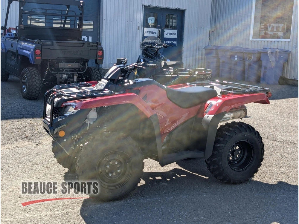 2027 Honda Trx420fm1v Vtt 4×4 Fiable Abordable Travail Chasse Bois Utilitaire Ferme Transport Solo Transmission Manuelle Mid-size Outlander Kodiak Kingquad Sportsman alt