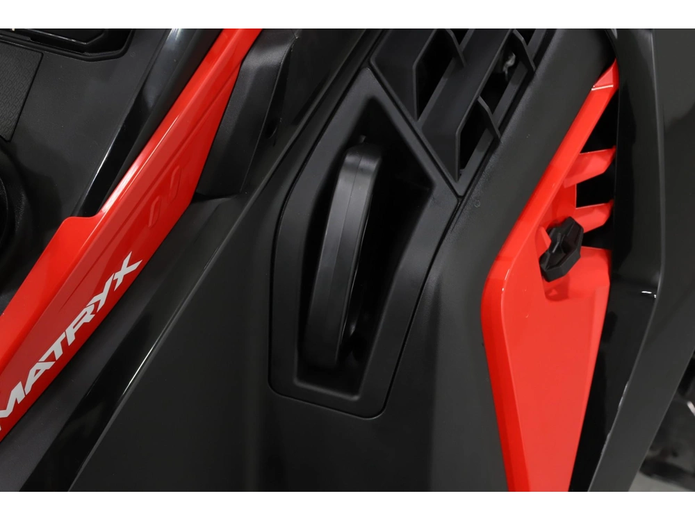 2026 Polaris 850 Switchback Assault 146 - 1.5 Ice Storm alt