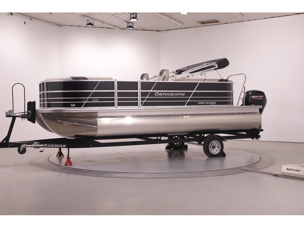 2023 Berkshire 22' Radius Pontoon W/ 90hp - Easy Financing alt