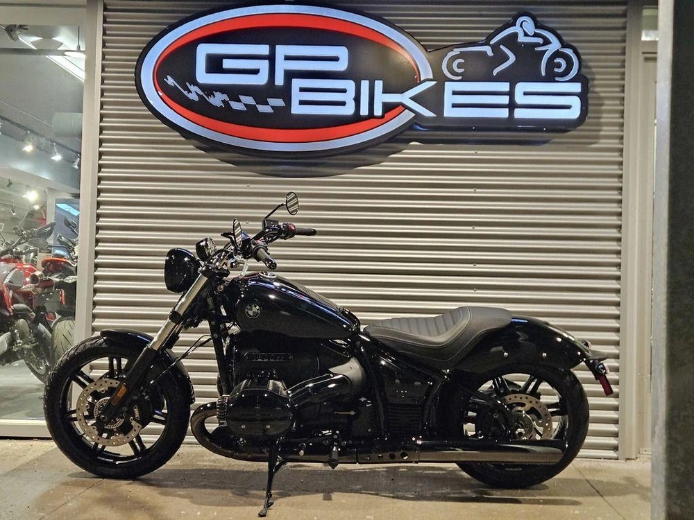 2025 Bmw R 18 Black Storm Metallic Demo
