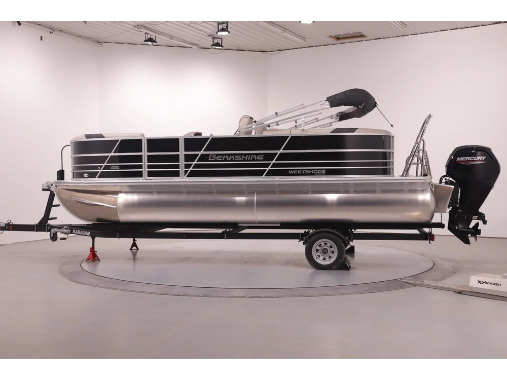 2023 Berkshire 22' Radius Pontoon W/ 90hp - Easy Financing alt