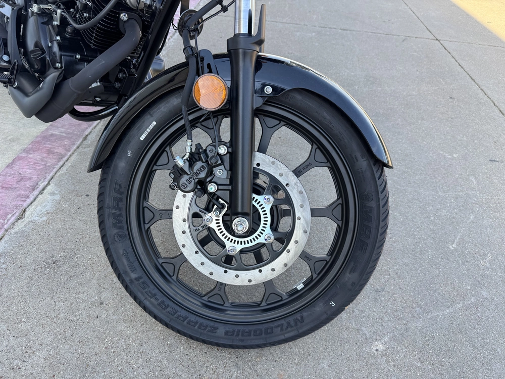 2026 Kawasaki W175 Ltd Abs