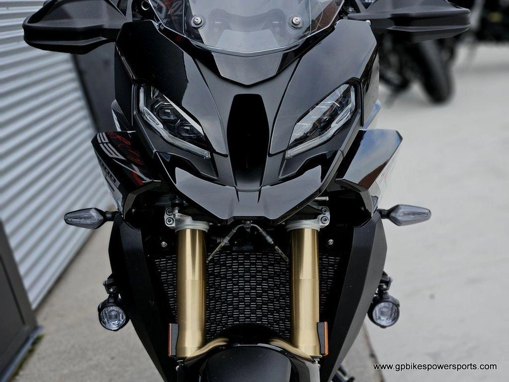 2025 Bmw S 1000 Xr Black Storm Metallic 2