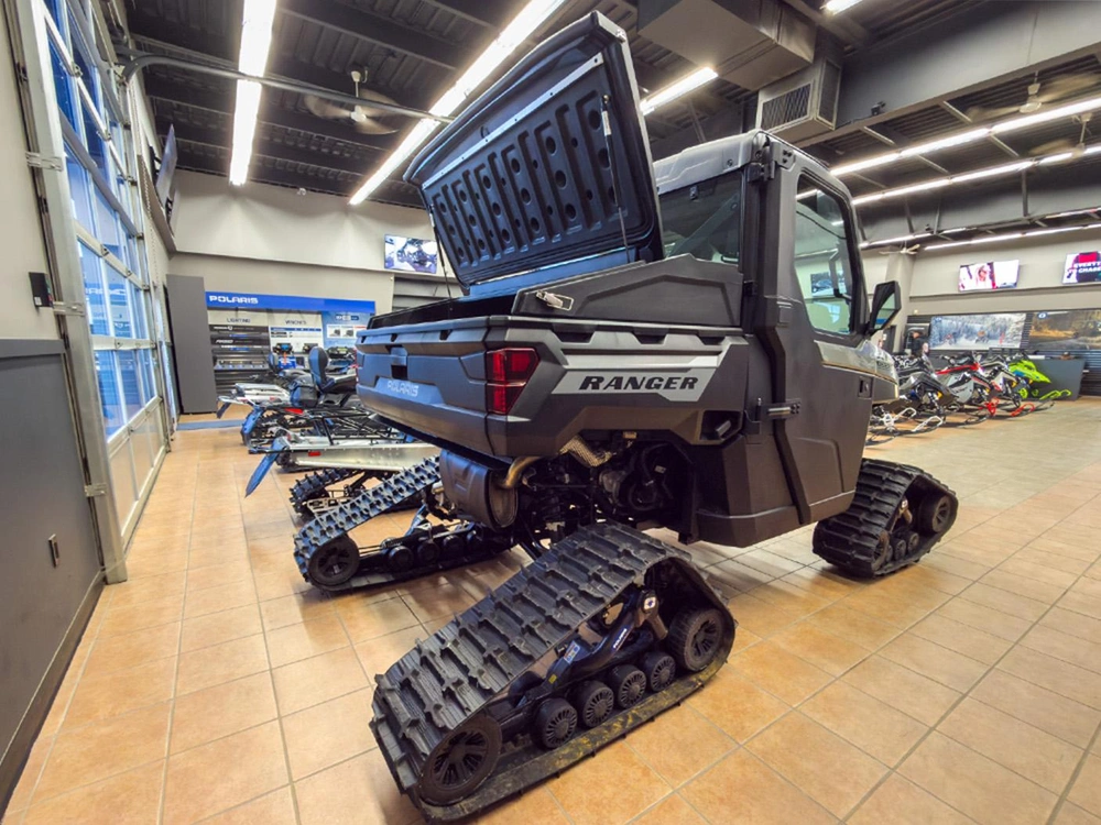 2027 Polaris Ranger Xp 1000 Cab alt